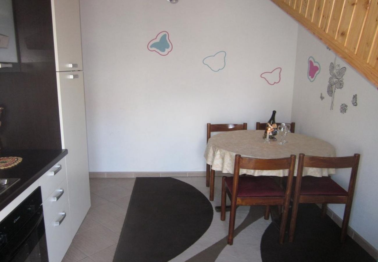 Apartament w Hvar - Apartament w Hvar z Widok na morze, taras, Klimatyzacja, WIFI (3666-5)