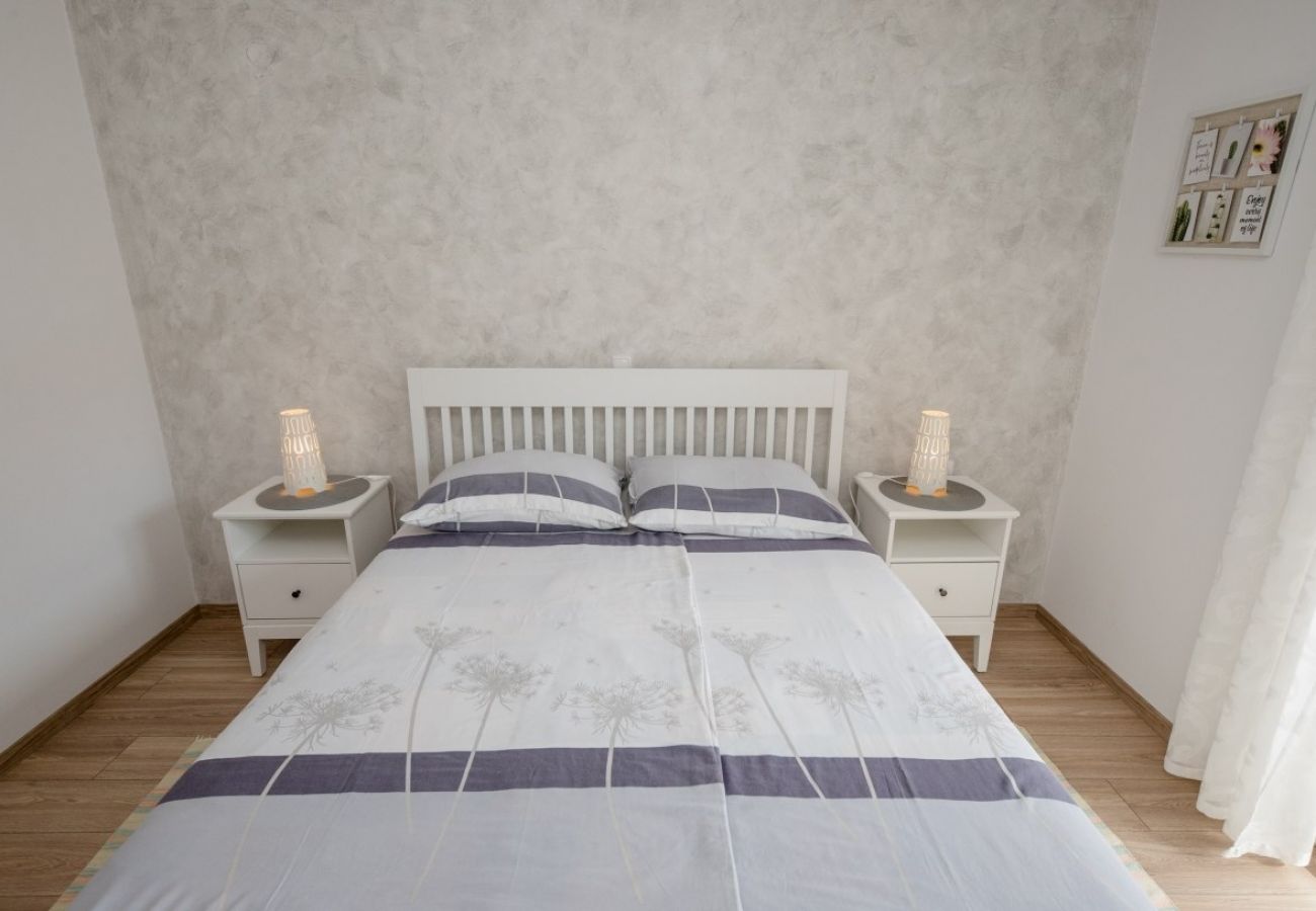 Apartament w Palit - Apartament w Palit z taras, Klimatyzacja, WIFI, Zmywarka (820-3)