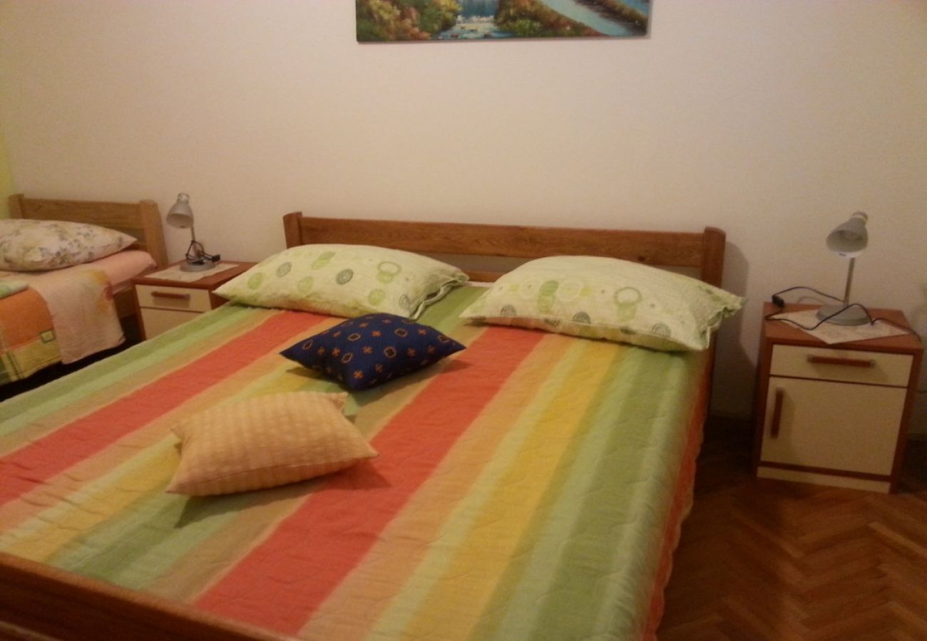 Apartament w Nin - Apartament w Nin z taras, Klimatyzacja, WIFI (3722-2)