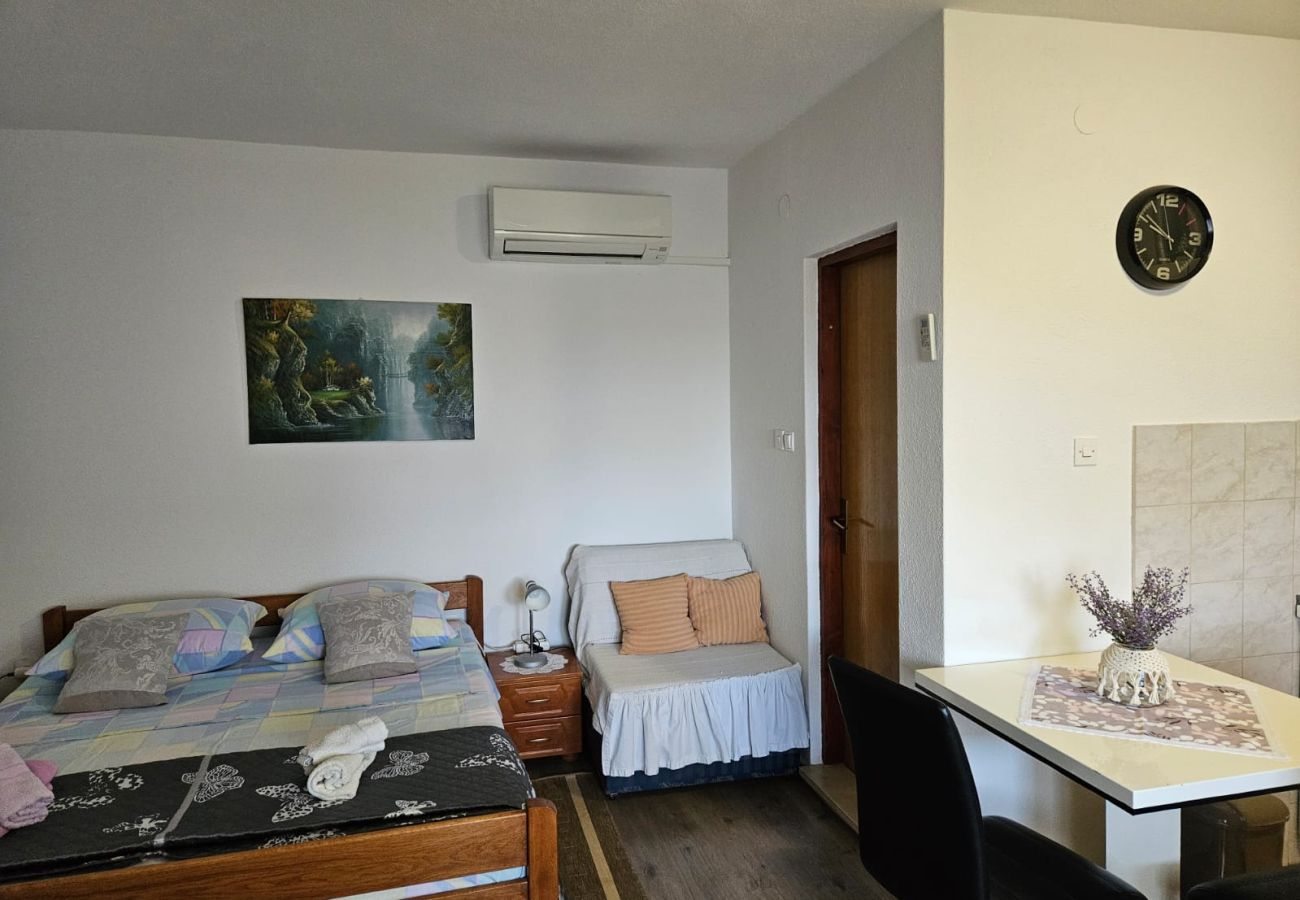 Studio w Nin - Apartament Studio w Nin z taras, Klimatyzacja, WIFI (3722-5)