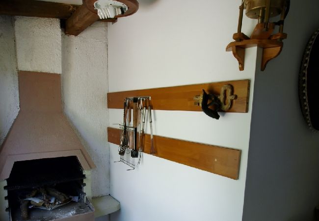 Apartament w Rab - Apartament w Rab z Widok na morze, balkon, WIFI, Pralka (3728-1) Apartament w Rab - Apartament w Rab z Widok na morze, balkon, WIFI, Pralka (3728-1)