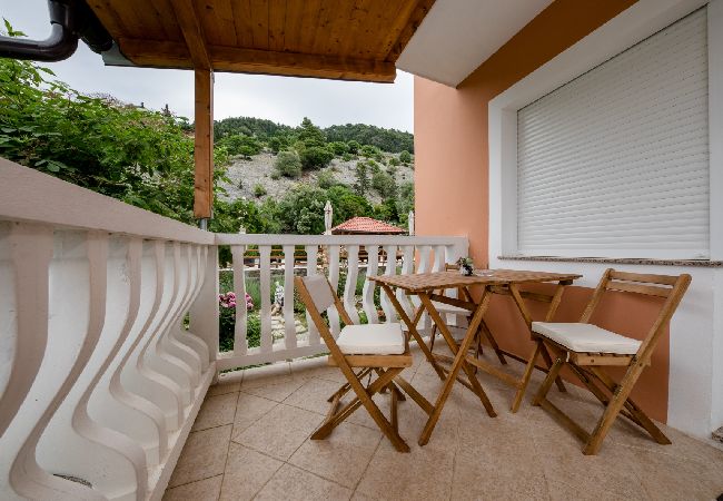 Apartament w Mundanije - Apartament w Mundanije z Widok na morze, taras, Klimatyzacja, WIFI (3748-4) Apartament w Mundanije - Apartament w Mundanije z Widok na morze, taras, Klimatyzacja, WIFI (3748-4)
