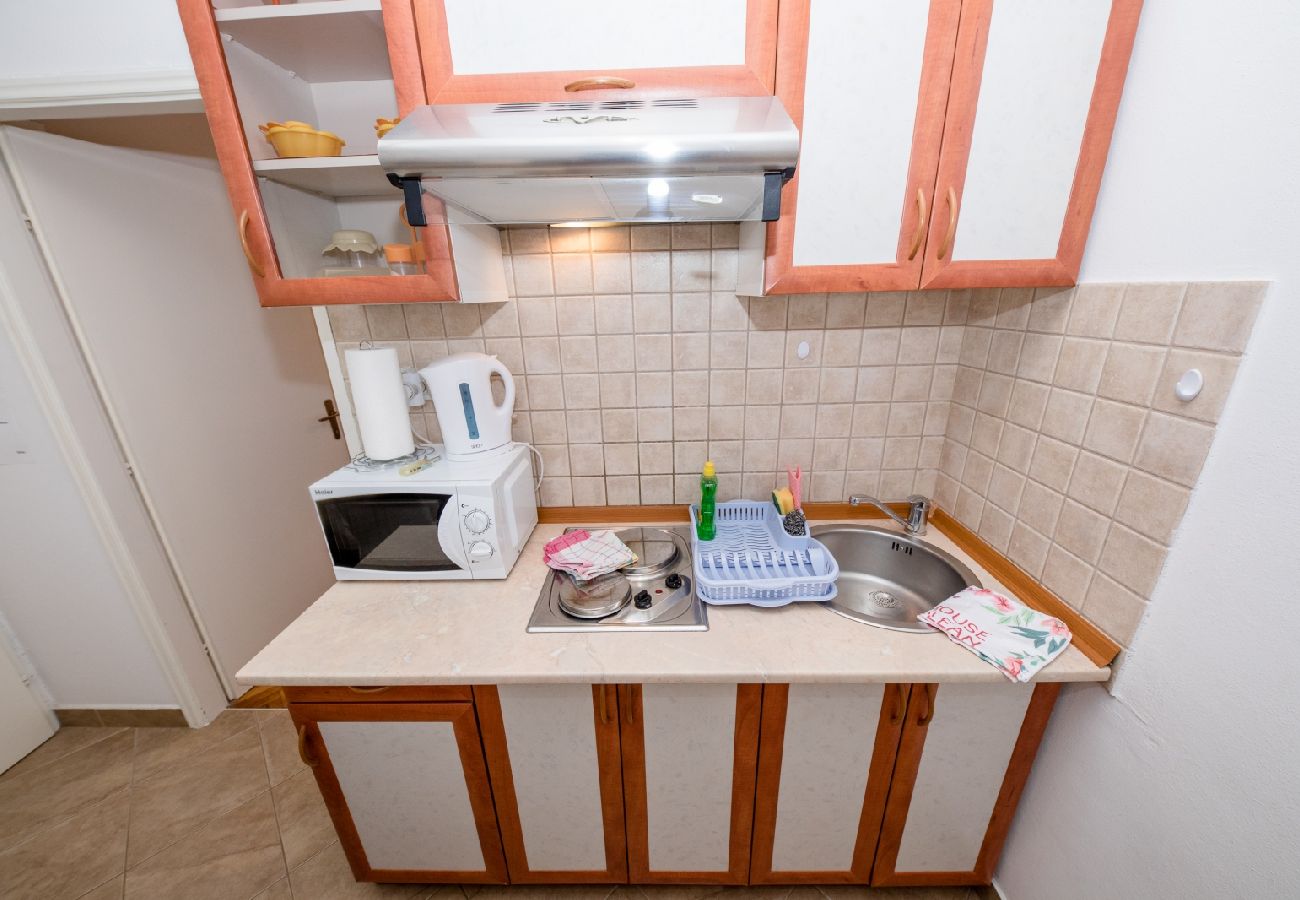 Apartament w Mundanije - Apartament w Mundanije z Widok na morze, taras, Klimatyzacja, WIFI (3748-4)