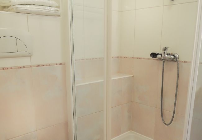 Studio w Baška Voda - Apartament Studio w Baška Voda z balkon, Klimatyzacja, WIFI, Pralka (3785-3) Studio w Baška Voda - Apartament Studio w Baška Voda z balkon, Klimatyzacja, WIFI, Pralka (3785-3)