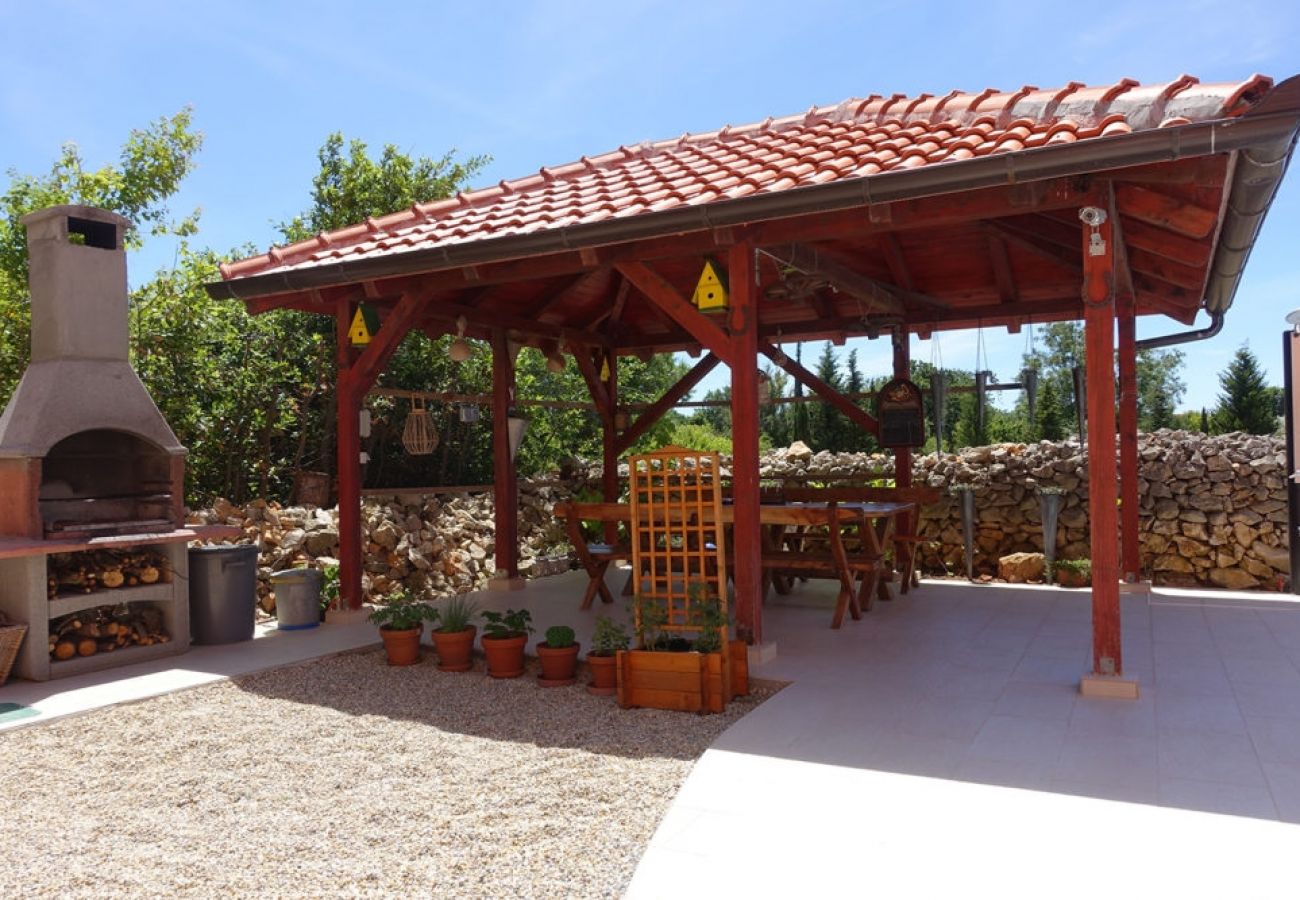 Apartament w Nin - Apartament w Zaton (Zadar) z Widok na morze, taras, Klimatyzacja, WIFI (3796-1)