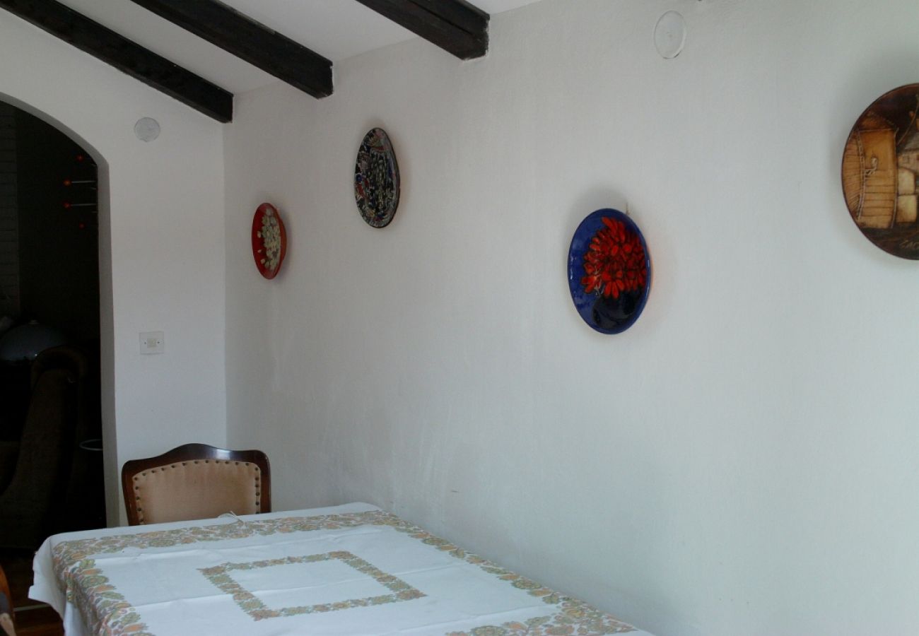 Apartament w Zlarin - Apartament w Zlarin z balkon, WIFI, Pralka (3813-1)