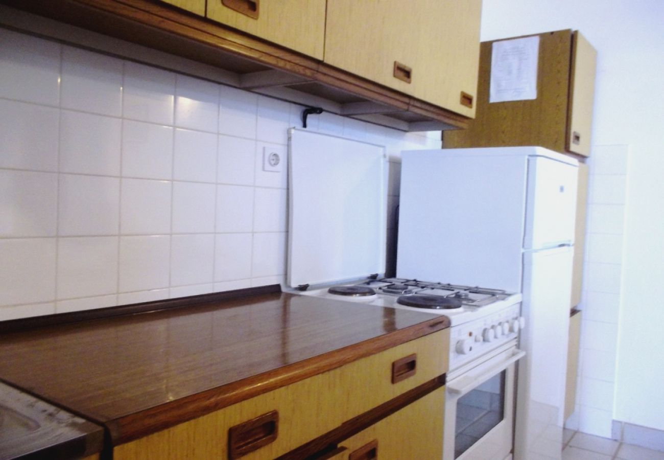 Apartament w Pisak - Apartament w Pisak z Widok na morze, taras, Klimatyzacja, WIFI (3817-2)