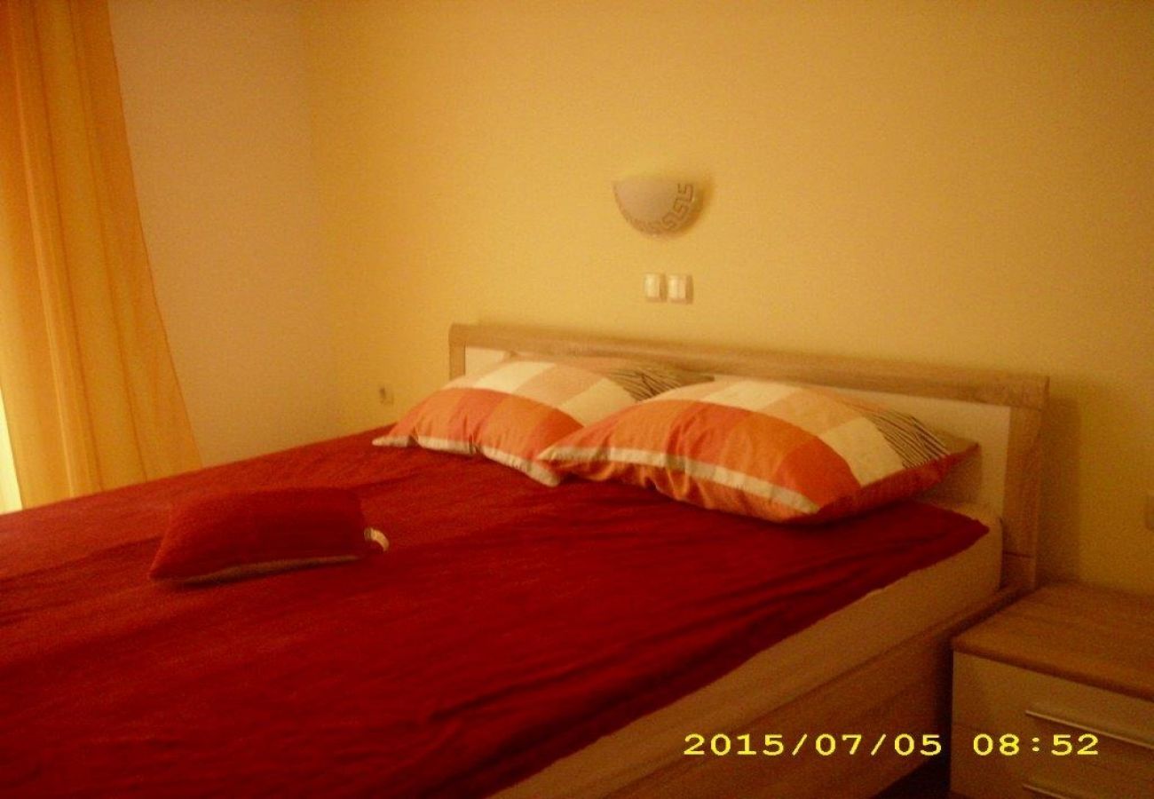 Apartament w Lopar - Apartament w Lopar z Widok na morze, taras, Klimatyzacja, WIFI (696-9)