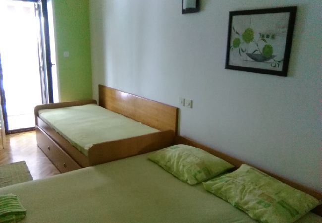 Apartament w Jadranovo - Apartament w Jadranovo z Widok na morze, balkon, Klimatyzacja, WIFI (3856-1) Apartament w Jadranovo - Apartament w Jadranovo z Widok na morze, balkon, Klimatyzacja, WIFI (3856-1)