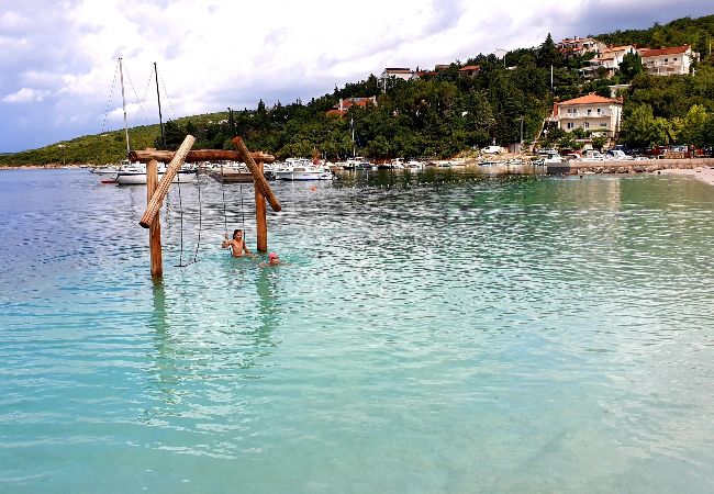 Apartament w Jadranovo - Apartament w Jadranovo z Widok na morze, balkon, Klimatyzacja, WIFI (3856-1) Apartament w Jadranovo - Apartament w Jadranovo z Widok na morze, balkon, Klimatyzacja, WIFI (3856-1)