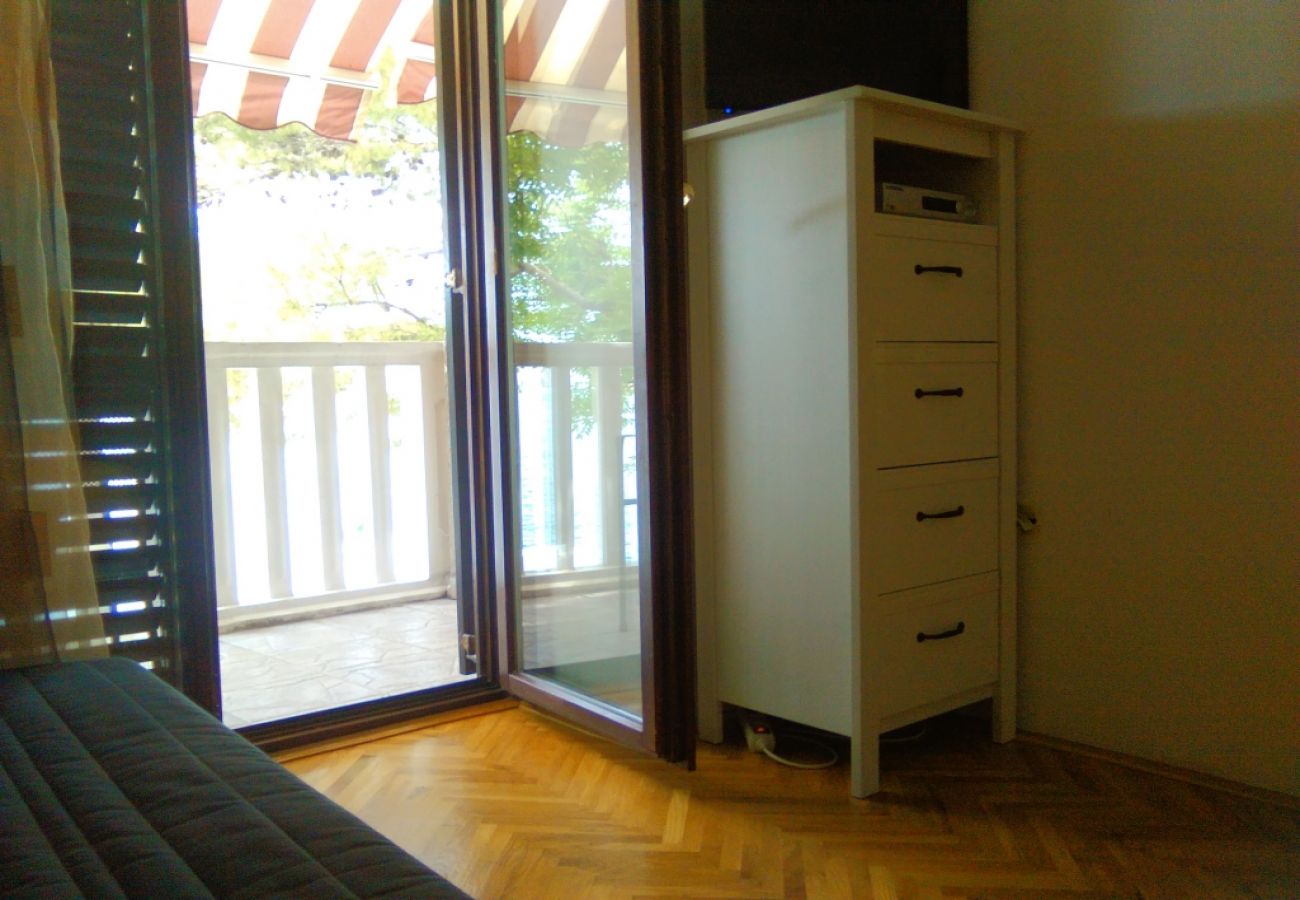 Apartament w Jadranovo - Apartament w Jadranovo z Widok na morze, balkon, Klimatyzacja, WIFI (3856-2)