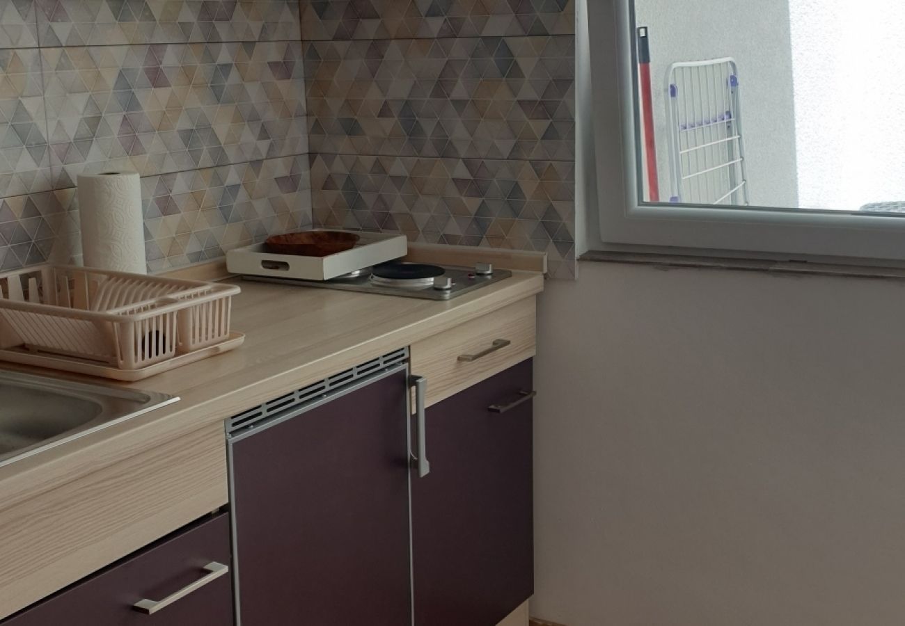 Studio w Jadranovo - Apartament Studio w Jadranovo z balkon, Klimatyzacja, WIFI (3856-3)