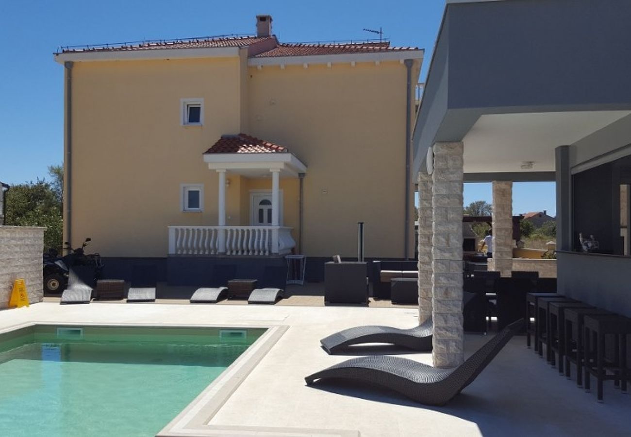 Pokój w Nin - Pokój w Zaton (Zadar) z Widok na morze, taras, WIFI, Pralka (4141-6)