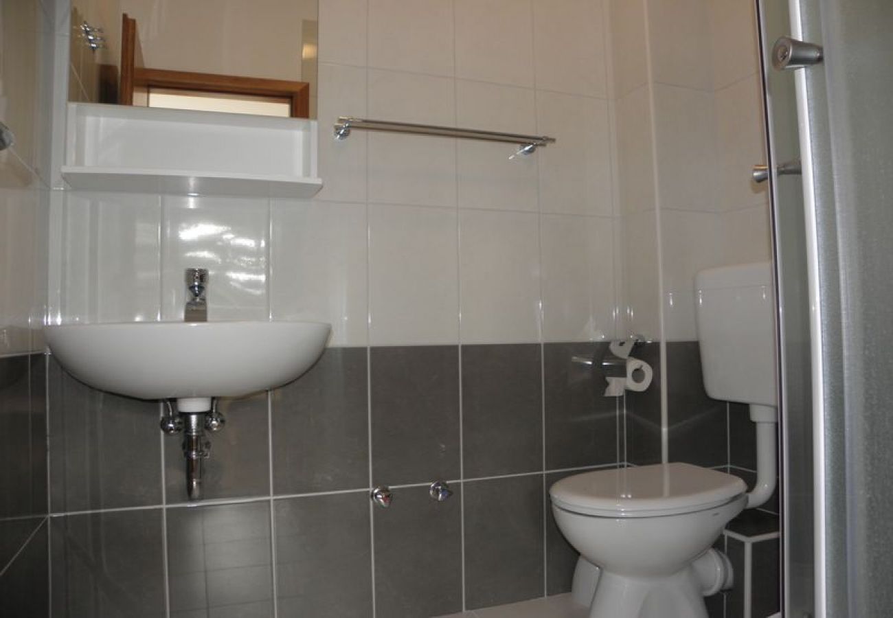 Apartament w Duce - Apartament w Duće z Widok na morze, taras, Klimatyzacja, WIFI (4166-2)