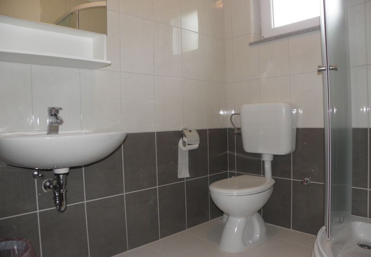 Apartament w Duce - Apartament w Duće z Widok na morze, taras, Klimatyzacja, WIFI (4166-4)