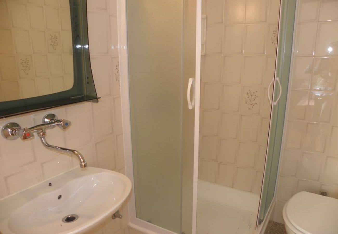 Apartament w Duce - Apartament w Duće z Widok na morze, Loggia, Klimatyzacja, WIFI (4166-7)