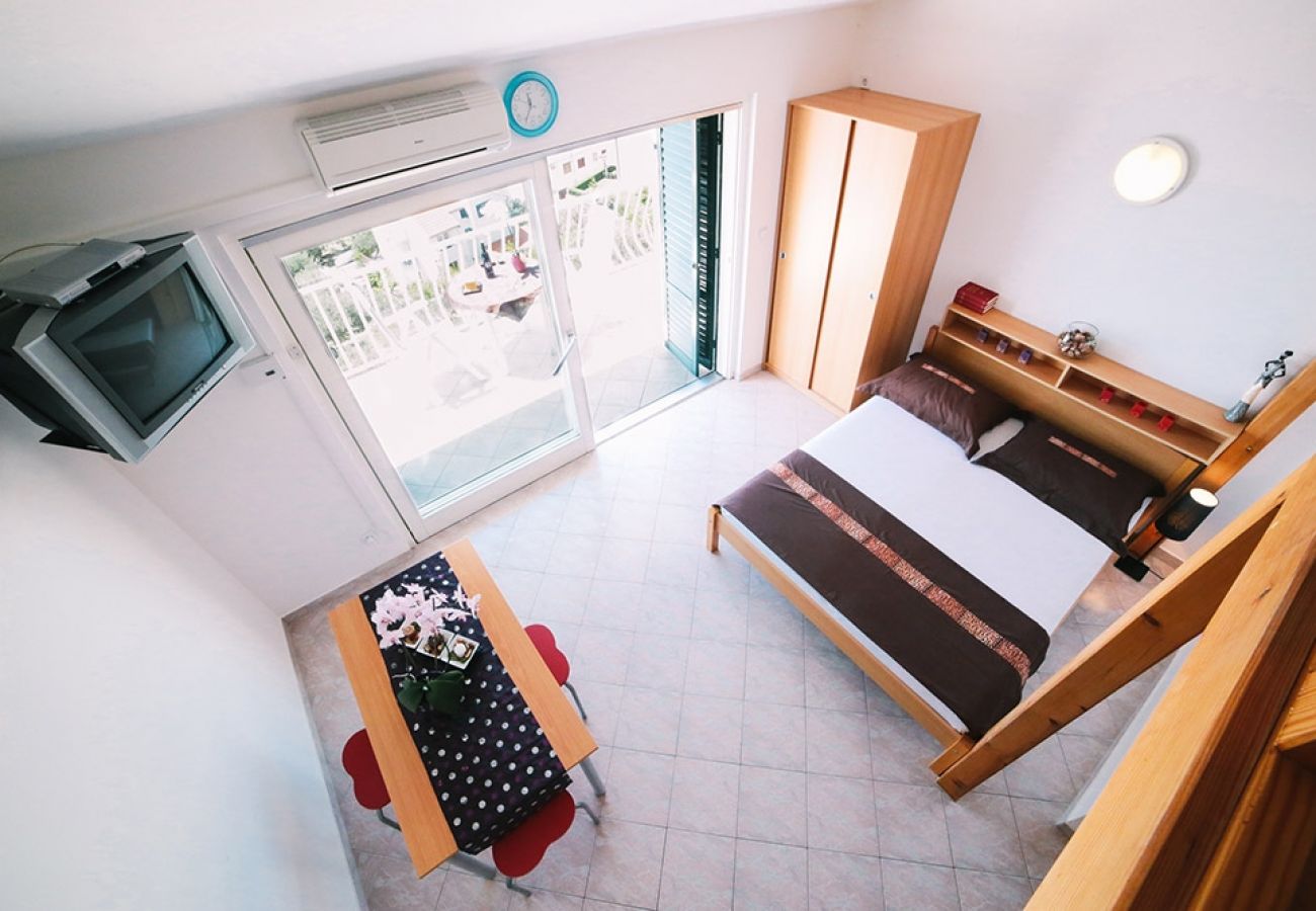 Studio w Duce - Apartament Studio w Duće z Widok na morze, taras, Klimatyzacja, WIFI (4167-6)