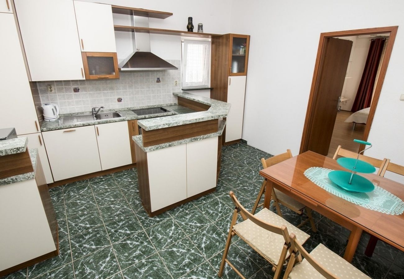 Apartament w Duce - Apartament w Duće z Widok na morze, balkon, Klimatyzacja, WIFI (4172-1)