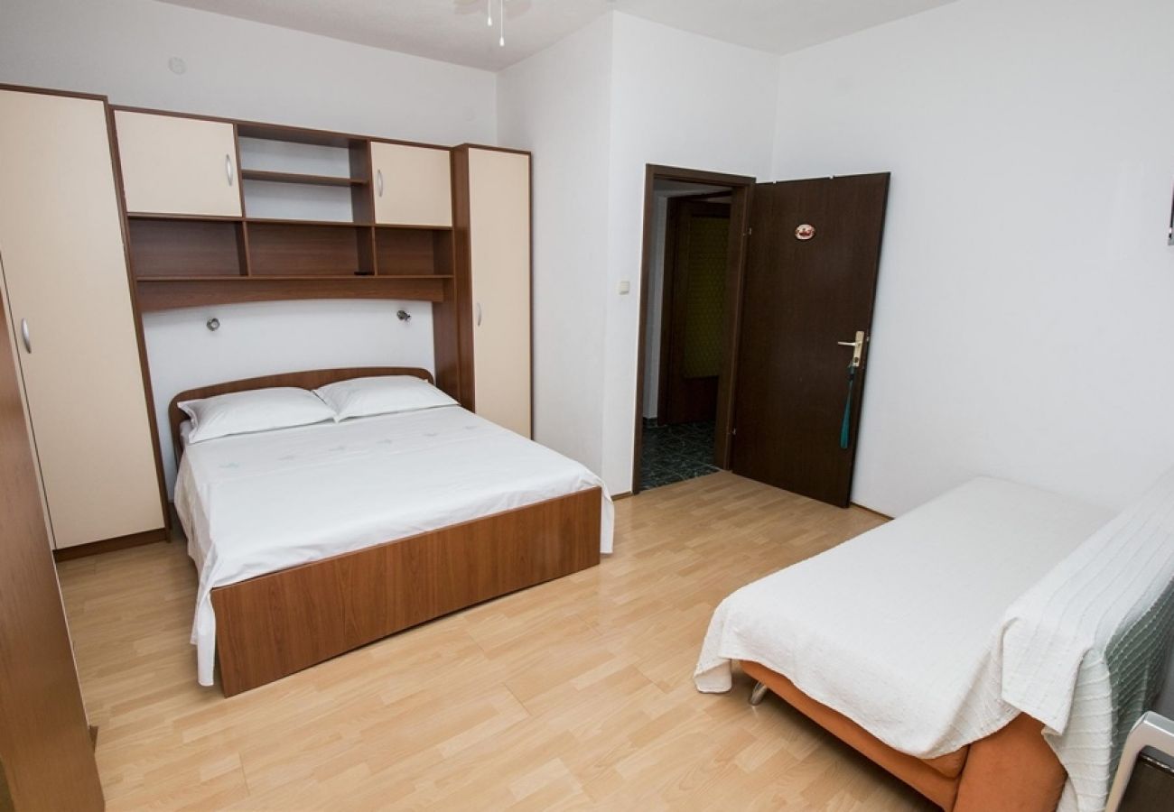 Apartament w Duce - Apartament w Duće z Widok na morze, balkon, Klimatyzacja, WIFI (4172-1)