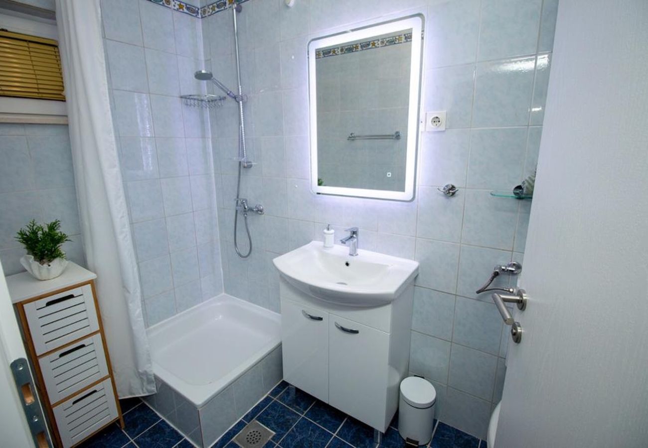 Apartament w Duce - Apartament w Duće z Widok na morze, balkon, Klimatyzacja, WIFI (4172-1)