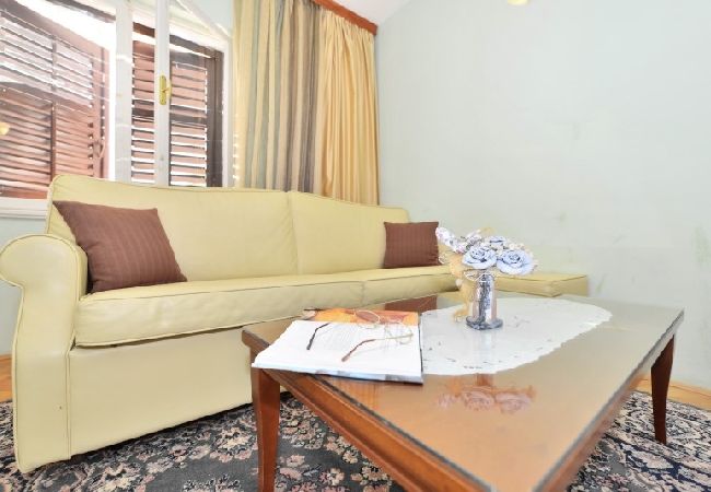 Apartament w Lokva Rogoznica - Apartament w Lokva Rogoznica z Widok na morze, taras, Klimatyzacja, Zmywarka (4184-2) Apartament w Lokva Rogoznica - Apartament w Lokva Rogoznica z Widok na morze, taras, Klimatyzacja, Zmywarka (4184-2)