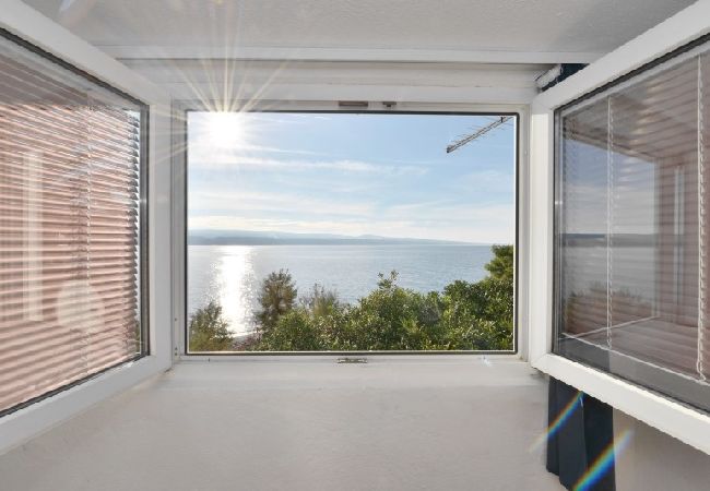 Apartament w Lokva Rogoznica - Apartament w Lokva Rogoznica z Widok na morze, taras, Klimatyzacja, Zmywarka (4184-2) Apartament w Lokva Rogoznica - Apartament w Lokva Rogoznica z Widok na morze, taras, Klimatyzacja, Zmywarka (4184-2)