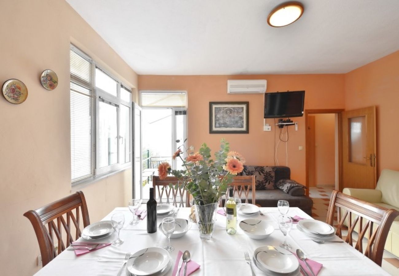 Apartament w Lokva Rogoznica - Apartament w Lokva Rogoznica z Widok na morze, balkon, Klimatyzacja (4184-4)