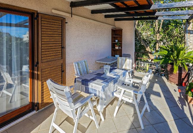 Apartament w Rogoznica - Apartament w Rogoznica z taras, Klimatyzacja, WIFI, Zmywarka (3338-2) Apartament w Rogoznica - Apartament w Rogoznica z taras, Klimatyzacja, WIFI, Zmywarka (3338-2)