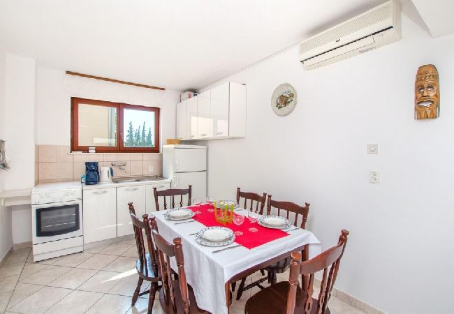 Apartament w Rogoznica - Apartament w Rogoznica z taras, Klimatyzacja, WIFI, Zmywarka (3338-2) Apartament w Rogoznica - Apartament w Rogoznica z taras, Klimatyzacja, WIFI, Zmywarka (3338-2)