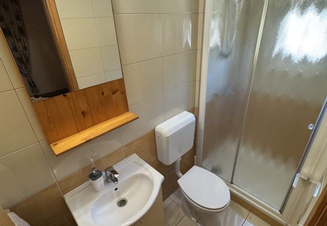 Apartament w Seline - Apartament w Seline z widokiem na morze, tarasem, W-LAN, pralką (4209-2) Apartament w Seline - Apartament w Seline z widokiem na morze, tarasem, W-LAN, pralką (4209-2)