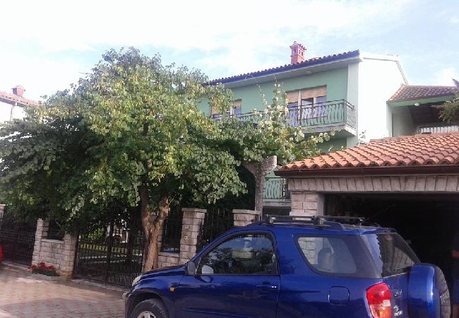 Apartament w Banjole - Apartament w Banjole z taras, Klimatyzacja, WIFI (4211-2) Apartament w Banjole - Apartament w Banjole z taras, Klimatyzacja, WIFI (4211-2)