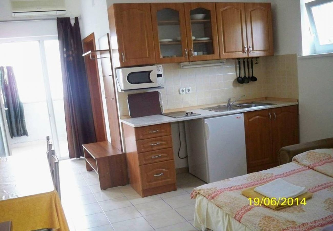 Apartament w Lopar - Apartament w Lopar z balkon, Klimatyzacja, WIFI (4224-1)