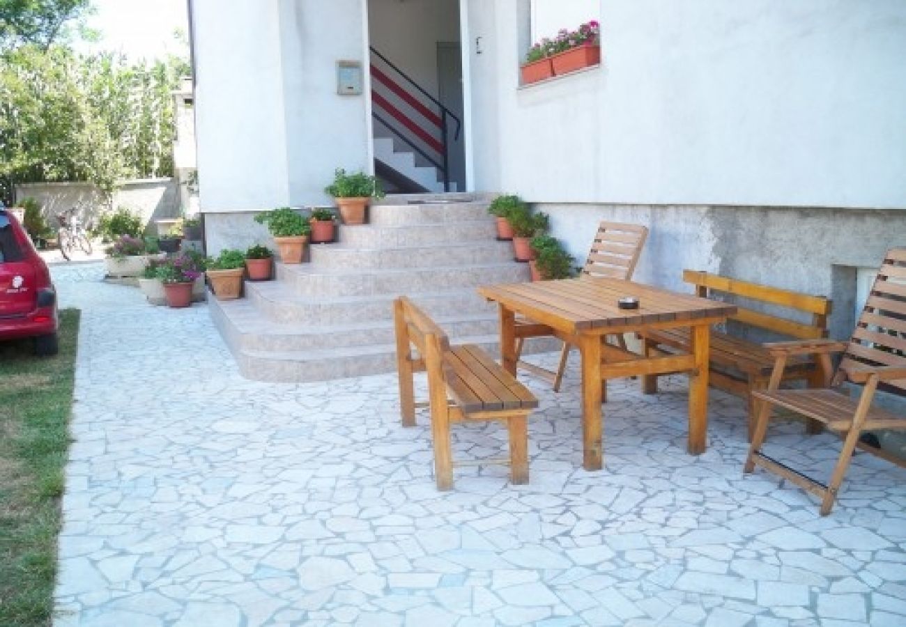 Apartament w Lopar - Apartament w Lopar z balkon, Klimatyzacja, WIFI (4224-1)