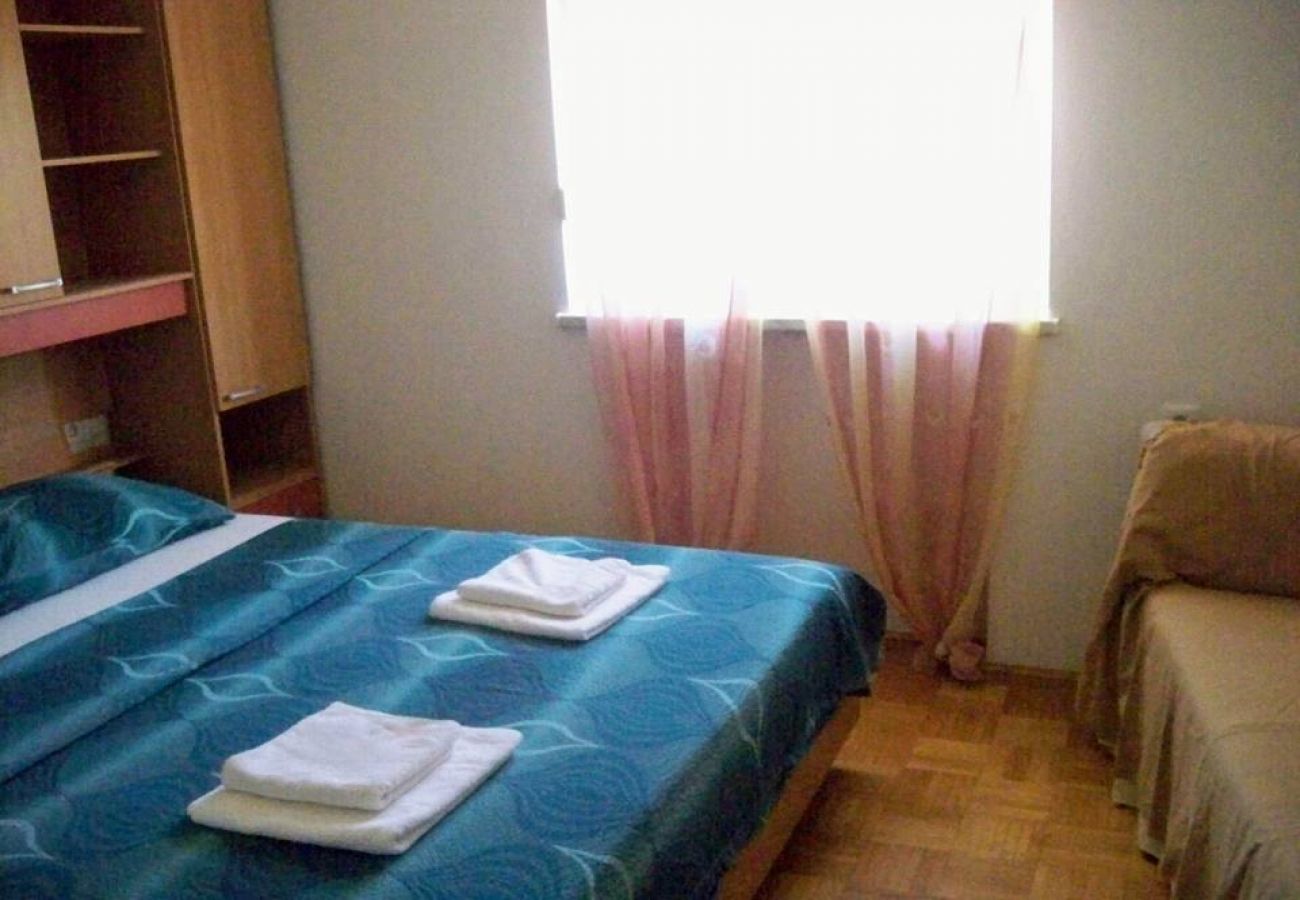 Apartament w Lopar - Apartament w Lopar z taras, Klimatyzacja, WIFI, Zmywarka (4224-4)