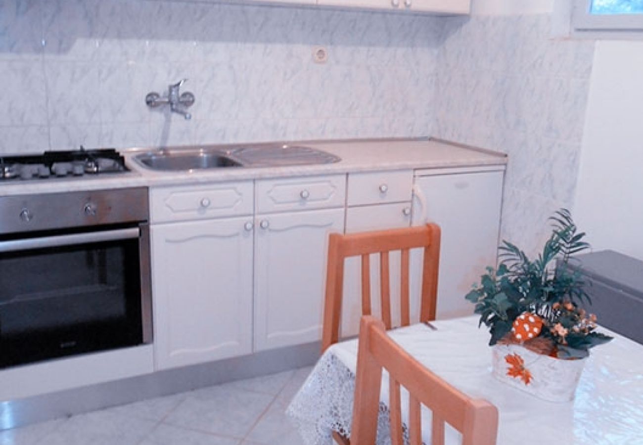 Apartament w Poljana - Apartament w Poljana z Widok na morze, balkon, Klimatyzacja, WIFI (4232-2)