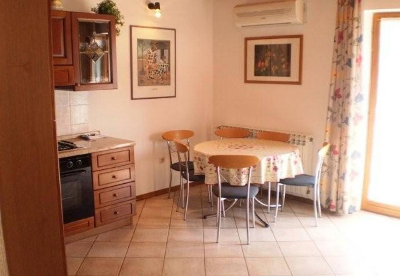 Apartament w Umag - Apartament w Umag z taras, Klimatyzacja, WIFI (4259-1)