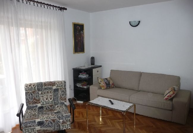 Apartament w Umag - Apartament w Umag z taras, Klimatyzacja, WIFI (4259-2) Apartament w Umag - Apartament w Umag z taras, Klimatyzacja, WIFI (4259-2)