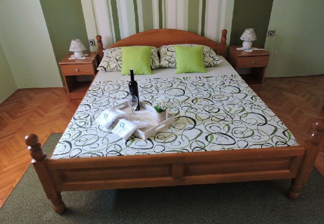 Apartament w Biograd na moru - Apartament w Biograd na Moru z taras, Klimatyzacja, WIFI, Zmywarka (4269-1) Apartament w Biograd na moru - Apartament w Biograd na Moru z taras, Klimatyzacja, WIFI, Zmywarka (4269-1)