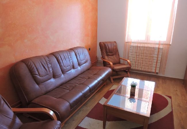 Apartament w Biograd na moru - Apartament w Biograd na Moru z taras, Klimatyzacja, WIFI, Zmywarka (4269-1) Apartament w Biograd na moru - Apartament w Biograd na Moru z taras, Klimatyzacja, WIFI, Zmywarka (4269-1)