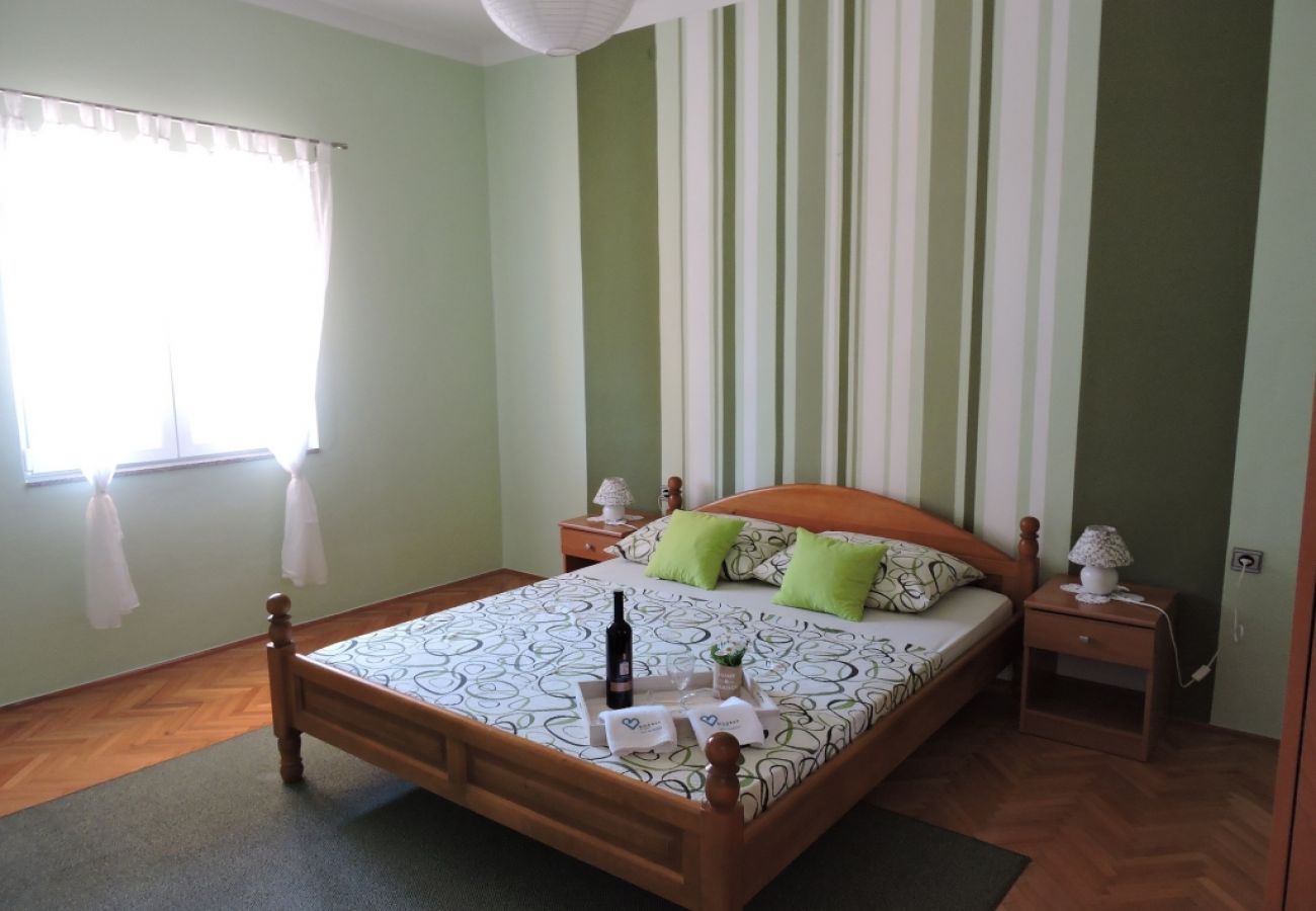 Apartament w Biograd na moru - Apartament w Biograd na Moru z taras, Klimatyzacja, WIFI, Zmywarka (4269-1)