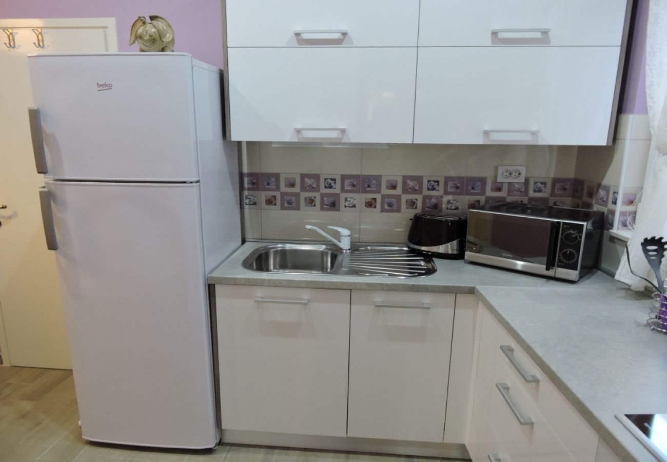 Apartament w Biograd na moru - Apartament w Biograd na Moru z taras, Klimatyzacja, WIFI (4269-2)