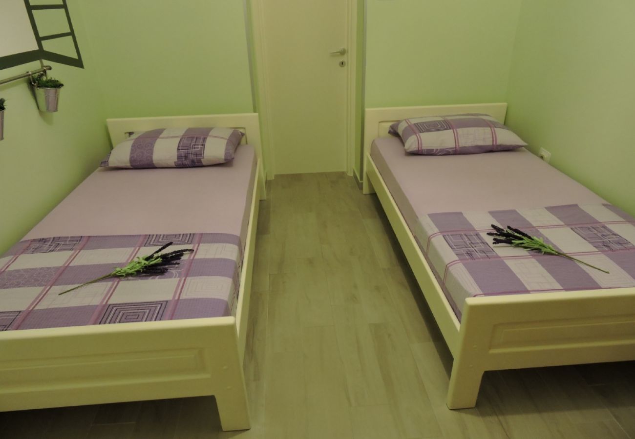 Apartament w Biograd na moru - Apartament w Biograd na Moru z taras, Klimatyzacja, WIFI (4269-2)