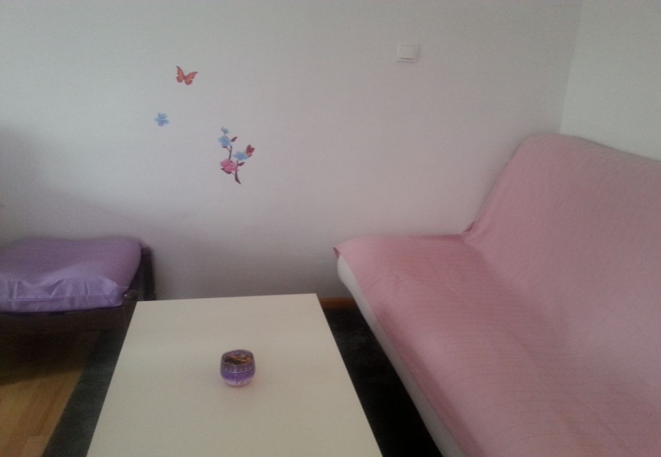 Apartament w Zagreb - Ferienwohnung in Zagreb mit Balkon, W-LAN, Waschmaschine (4292-1)