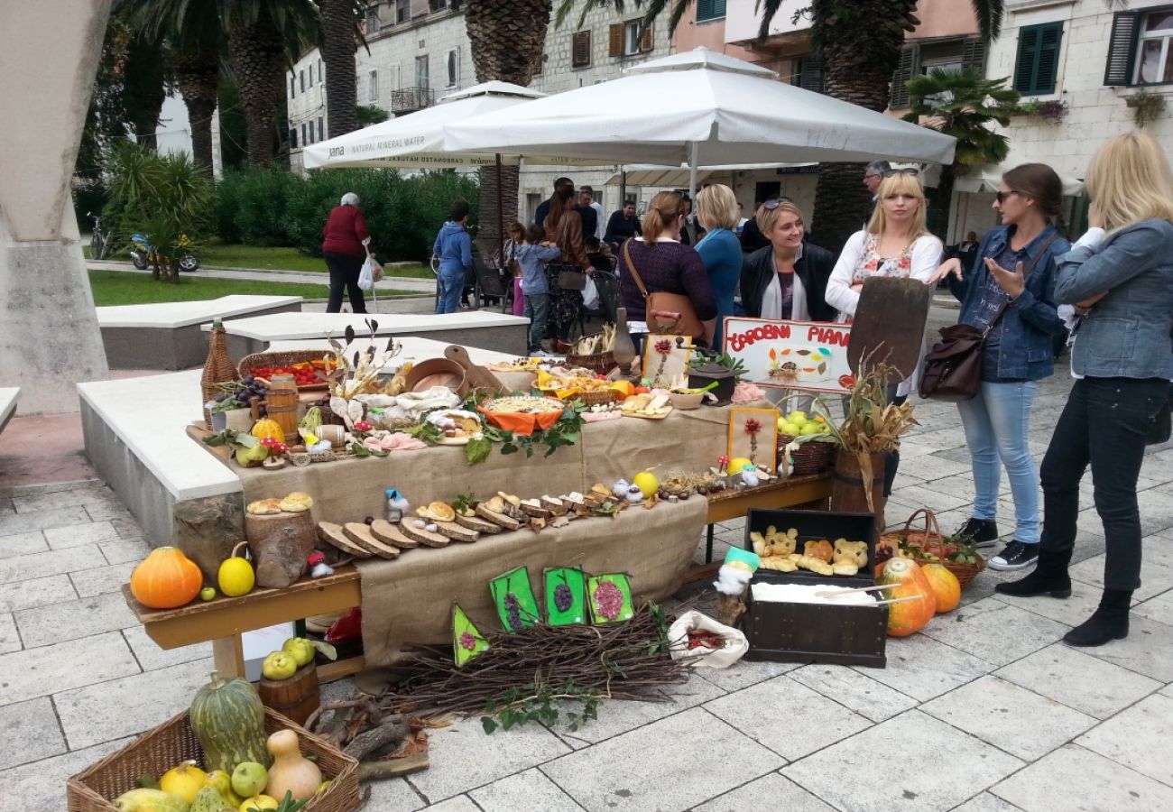 Apartament w Zagreb - Ferienwohnung in Zagreb mit Balkon, W-LAN, Waschmaschine (4292-1)