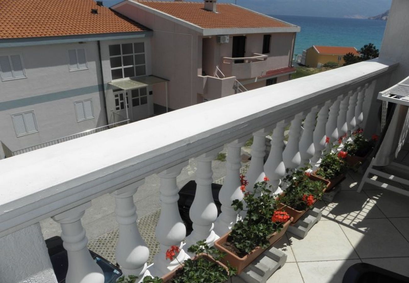 Apartament w Baška - Apartament w Baška z taras, Klimatyzacja, WIFI, Pralka (863-4)