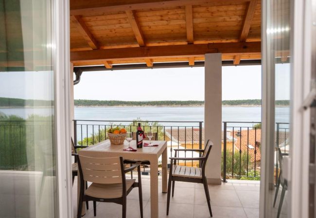 Apartament w Rab - Apartament in Barbat z Widok na morze, balkon, Klimatyzacja (660-5) Apartament w Rab - Apartament in Barbat z Widok na morze, balkon, Klimatyzacja (660-5)