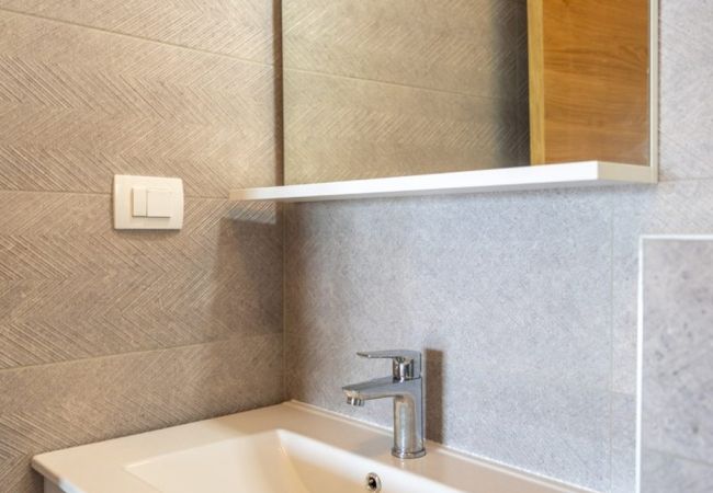 Apartament w Rab - Apartament in Barbat z Widok na morze, balkon, Klimatyzacja (660-5) Apartament w Rab - Apartament in Barbat z Widok na morze, balkon, Klimatyzacja (660-5)