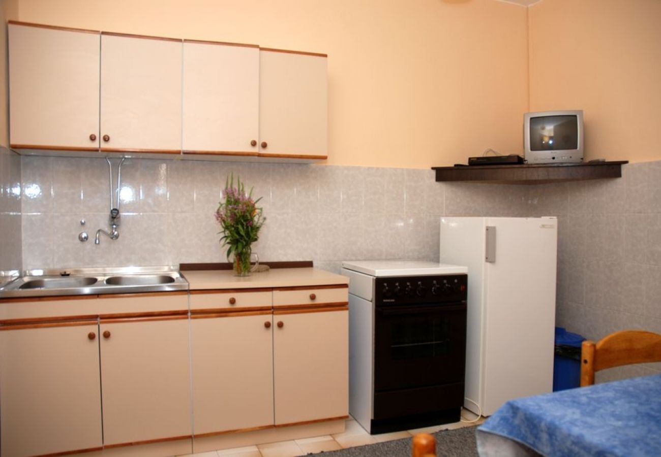 Apartament w Rab - Apartament in Barbat z Widok na morze, balkon, Klimatyzacja (660-5)