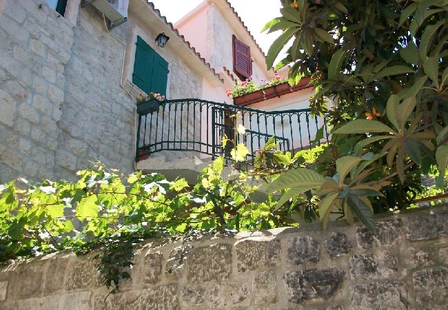 Pokój w Trogir - Pokój w Trogir z balkon, Klimatyzacja, WIFI (4324-3) Pokój w Trogir - Pokój w Trogir z balkon, Klimatyzacja, WIFI (4324-3)