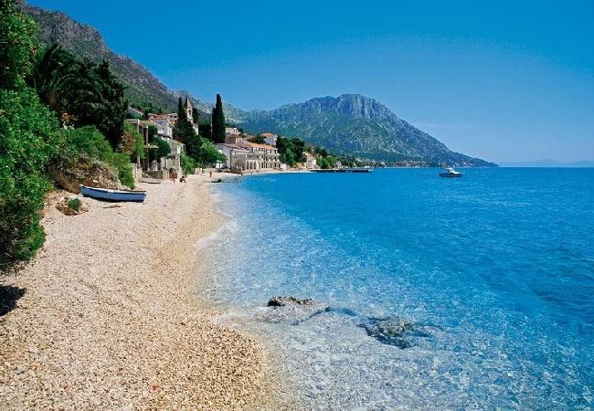 Studio w Brist - Apartament Studio w Brist z Widok na morze, balkon, Klimatyzacja, WIFI (4333-1) Studio w Brist - Apartament Studio w Brist z Widok na morze, balkon, Klimatyzacja, WIFI (4333-1)